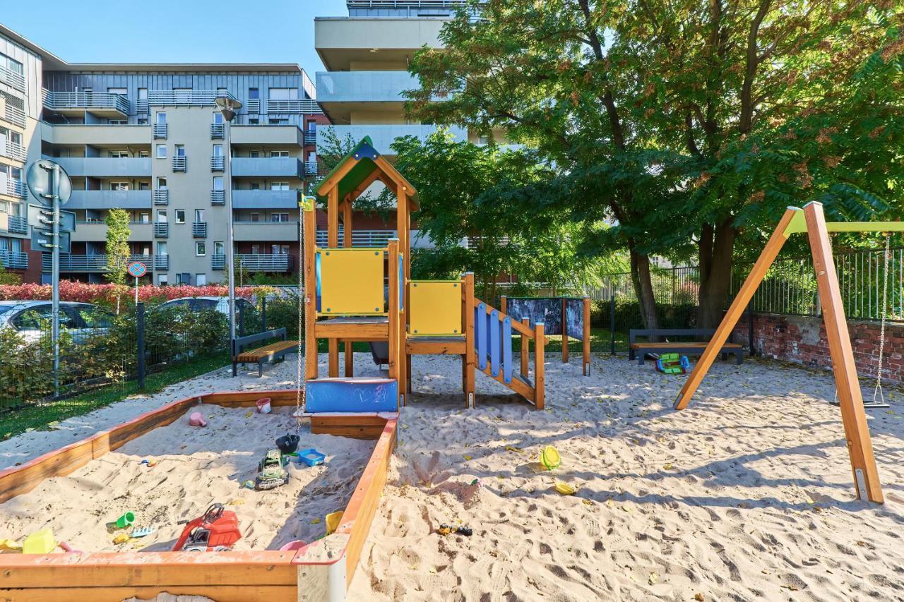 Nowa Teczowa Apartments Promenada Staromiejska By Noclegi Renters Βρότσλαβ Εξωτερικό φωτογραφία