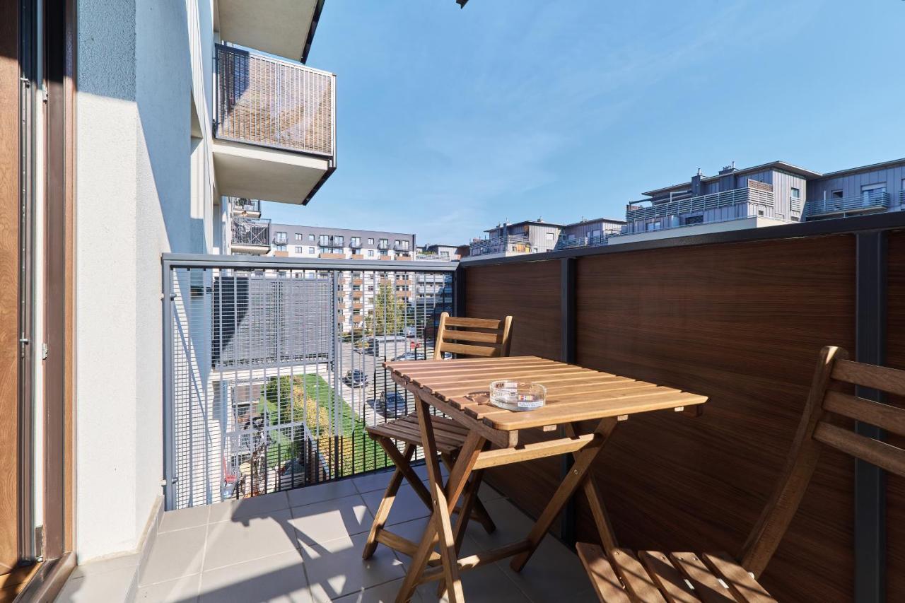 Nowa Teczowa Apartments Promenada Staromiejska By Noclegi Renters Βρότσλαβ Εξωτερικό φωτογραφία