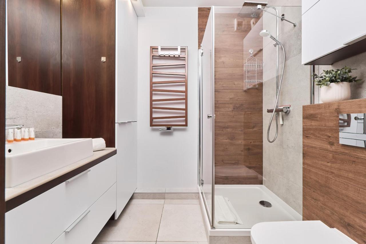 Nowa Teczowa Apartments Promenada Staromiejska By Noclegi Renters Βρότσλαβ Εξωτερικό φωτογραφία